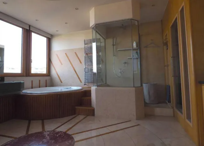 דירה Con Terrazza E Sauna A Monteverde, Roma, Italia רומא