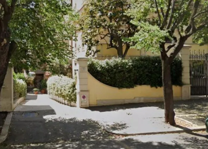 Con Terrazza E Sauna A Monteverde, Roma, Italia *